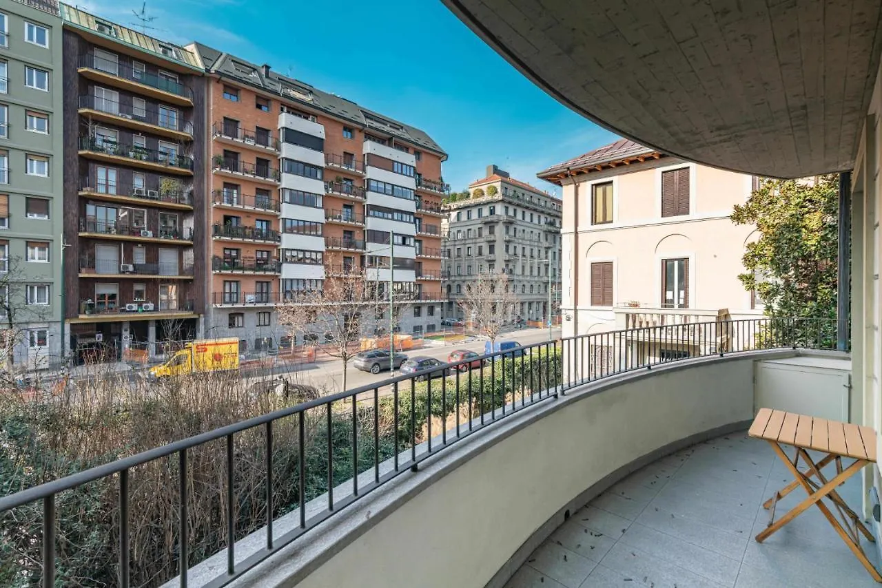Easylife - Accogliente Bilocale Zona City Life Milan Apartment