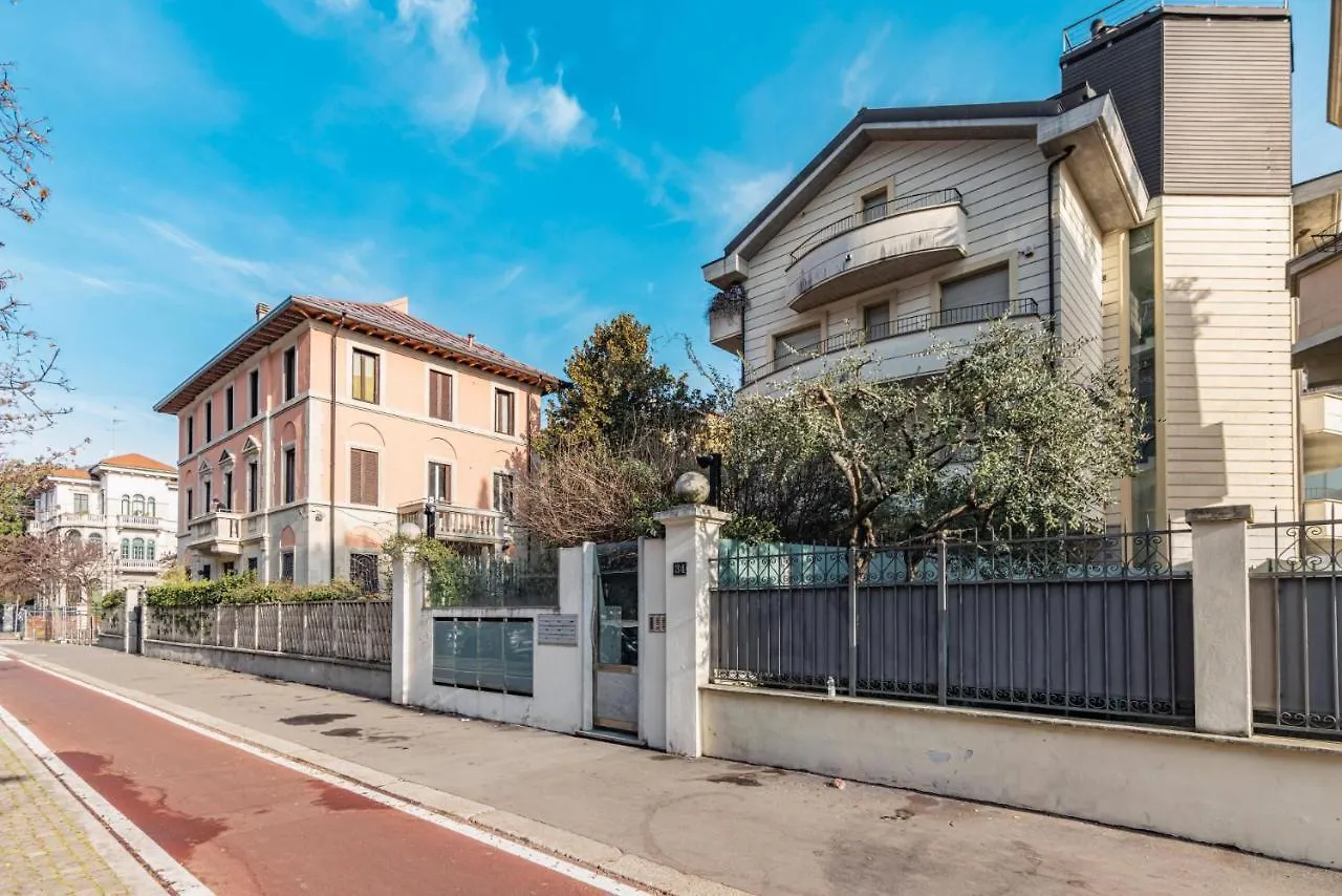 Easylife - Accogliente Bilocale Zona City Life Milan