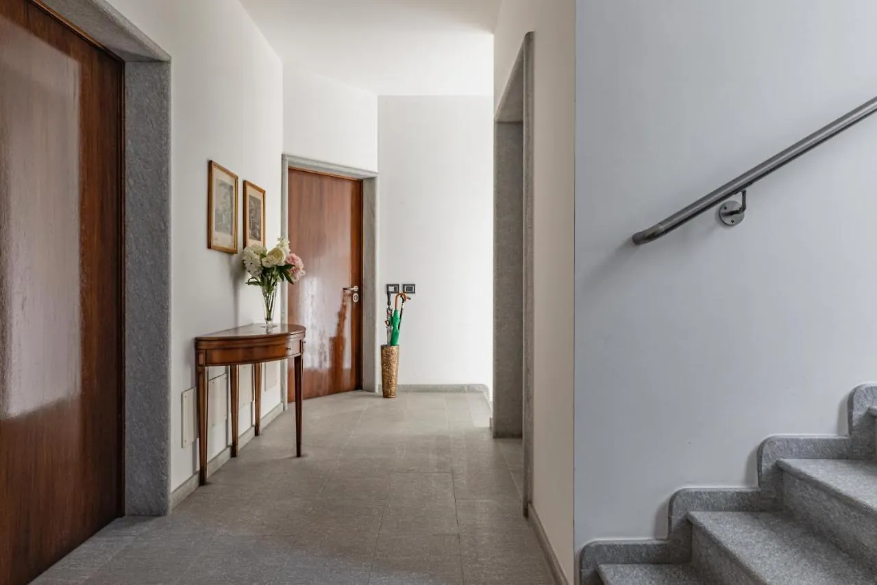 Easylife - Accogliente Bilocale Zona City Life Milan